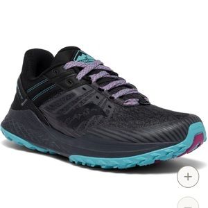 NWOT Saucony trail running sneaker (Mad River TR2)
